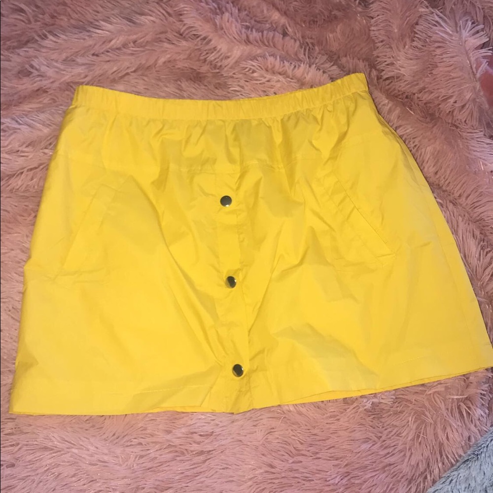 Nylon Button Front Yellow Mini Skirt Forever 21
